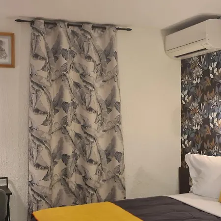 L'etoile Aeroport - A61 Szálloda 2*
