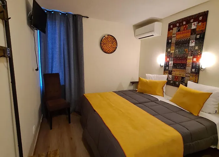 L'etoile Aeroport - A61 Hotel 2*