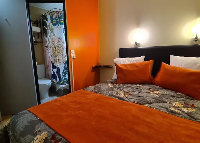 Hotel L'etoile Aeroport - A61 2*