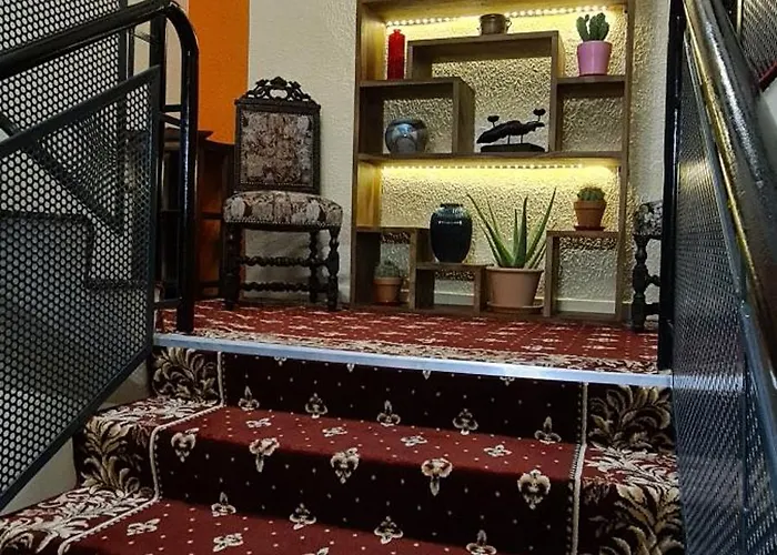 מלון L'etoile Aeroport - A61 2*