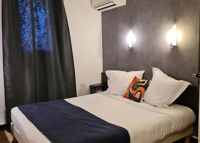 Hotel L'etoile Aeroport - A61 Carcassonne