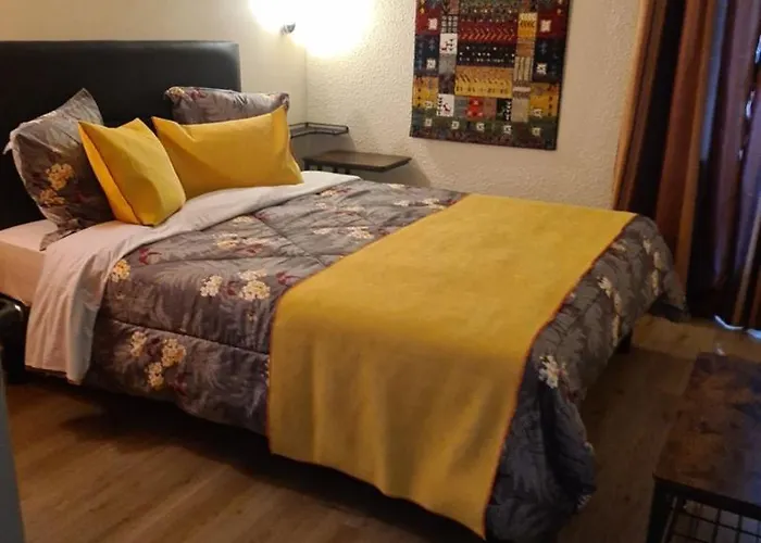 L'etoile Aeroport - A61 2*