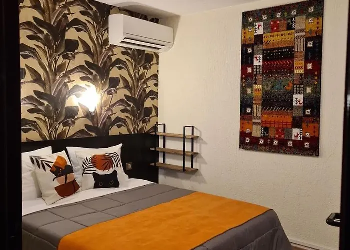 L'etoile Aeroport - A61 Hotel